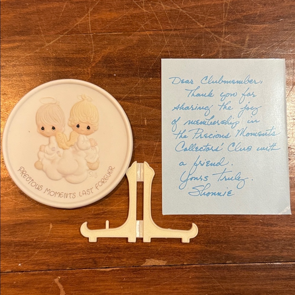 NEW Precious Moments RARE Collectors Club Plate Stand Vintage 1984 Last Forever